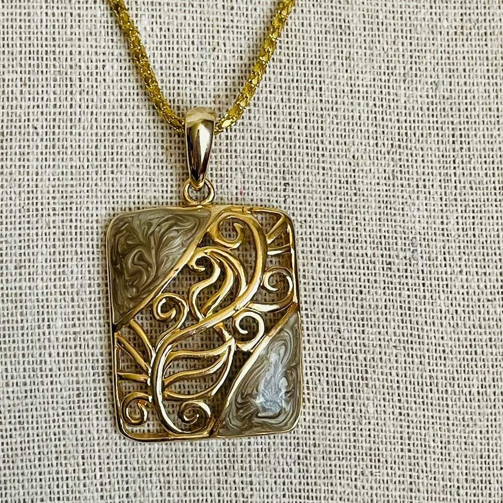 KC Designs Gold Tone Filigree Pendant Necklace